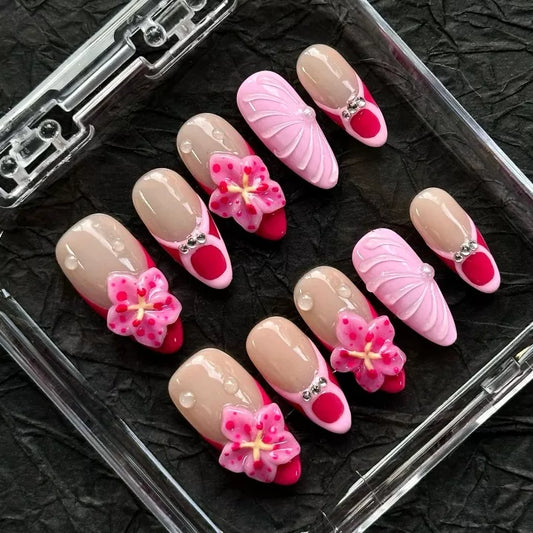 Runaway Sweetheart Almond-Shaped Press-On Nails